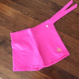 Shanti Active Wear size Small 90% poliamyd, 10% elastomer. Lining 100% poliamyd